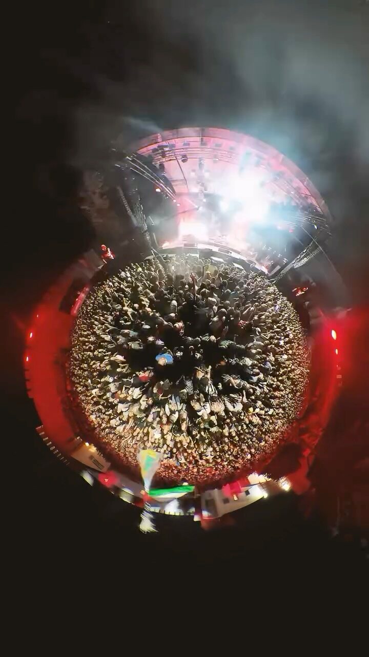 Instagram post from babelproducoes. This post is in position 9.