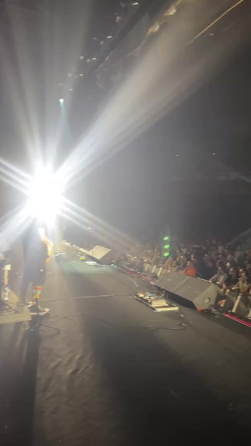 Instagram post from babelproducoes. This post is in position 18.